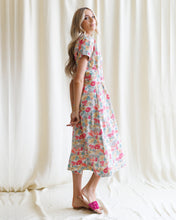 Load image into Gallery viewer, Pleated Shirtdress