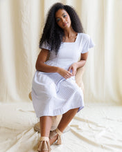Load image into Gallery viewer, Countryside Dress