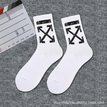 Load image into Gallery viewer, 1 Pair Brand New Fashion Pure Cotton Black White Crew Unisex Socks Sports High Skateboard Blaze Street Wear Happy Long Warm Winter And Autumn Socks For Men And Women