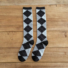 Load image into Gallery viewer, 1 Pair Keep Warm Knee-high Socks for Socks Rhombus Pattern Autumn Winter Cotton College Style Socks Running Climbing Fashion Socks For Men And Women
