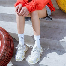 Load image into Gallery viewer, 1 Pair New Unisex Combed Out Of Pure Cotton Sports Socks Breathable Compression Long Solid Black White Socks Summer Winter Middle Tube Warm Socks For Men And Women