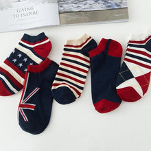 Load image into Gallery viewer, 1 Pair Winter Warm Thick Wool Cute Funny Animal Christmas Cotton Socks Fashion Casual Comfortable Wool Knit Warm Winter Socks For Men And Women