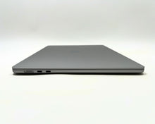 Load image into Gallery viewer, MacBook Air (2024) 15-inch – Apple M3 • 10-Core GPU – 8GB RAM 256GB SSD – 58 Cycles • 100% BH