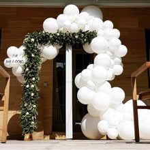 Load image into Gallery viewer, 18/36 inch Giant Helium White Balloon For Weddings Birthday Party Festivals And Event Decorations Photography Decorations Birthday Girl Wedding Party