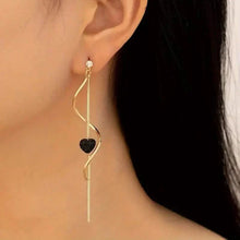 Load image into Gallery viewer, 18K Gold Spiral Lines Heart Design Dangle Earrings