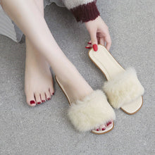 Load image into Gallery viewer, Fashion Fur Flat Women's Slippers Plus Size Spring Summer Fluffy Fur Slippers Shoes Woman Plush Fur Slip On Flip Flop Flat Furry Fur Slides Outdoor Sandals Furry Slides Summer Sandals Open Toe Indoor Outdoor Fluffy Slides
