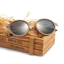 Load image into Gallery viewer, Modern Ultralight Women Men Polarized Sunglasses Wooden Round Frame