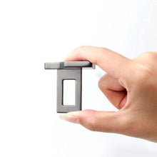 Load image into Gallery viewer, 1PC Hidden Zinc Alloy Car Safety Seat Belt Buckle Universal Seat Belt Clips Carbon Fiber Alarm Stoppers Clip Car Accessories Universal Seat Belt Buckle Auto Metal Seat Belts Clip