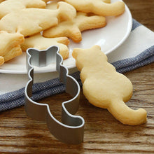 Load image into Gallery viewer, 1PC Kitchen Cookie Cutter Cat Shaped Aluminium Mold Sugarcraft Cake Cookies Pastry Baking Cutter Mould Cake Decorating Tools Cute Cat Cookie Cutter Mold Cookie Stamp Perfect For Baking Treats Cookies And Crafts
