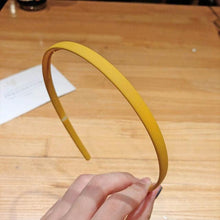 Load image into Gallery viewer, 1PC Plastic Fashion Frosted Wide Headband Hair Band Headwear Bezel Hair Accessories For Woman Satin Covered Resin Hairbands Gorgeous Hair Accessories For Women