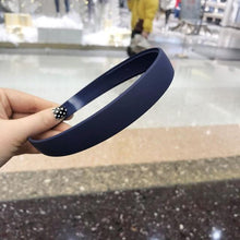 Load image into Gallery viewer, 1PC Plastic Fashion Frosted Wide Headband Hair Band Headwear Bezel Hair Accessories For Woman Satin Covered Resin Hairbands Gorgeous Hair Accessories For Women
