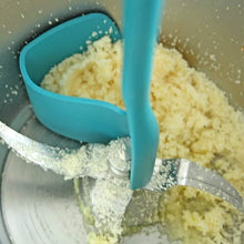 Load image into Gallery viewer, 2-Pack: Rotary Scraper Rotating Spatula Scooping Portioning Food Processor