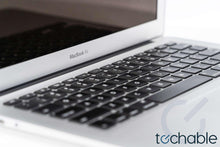 Load image into Gallery viewer, 2015 MacBook Air 13-inch i7 2.2GHz 8GB RAM 512GB SSD Silver