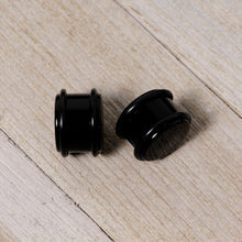 Load image into Gallery viewer, 5/8 Black Acrylic Straight Plug Set