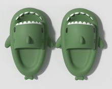 Load image into Gallery viewer, New Men and Women Summer Slippers Lovely Shark Shape Slides Outdoor Women Shoes Flip Flops Lightweight Open Toe Beach Pool Slides Sandals Shark Shower Slipper