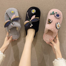 Load image into Gallery viewer, Winter Woman Warm Home Slippers Women Diamond Flip Flops Fur Slides Anti-slip Indoor Slippers Slip On Bedroom Shoes Memory Foam Wool Lining Indoor Ourdoor Non Skid Slippers