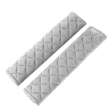 Load image into Gallery viewer, 2pcs Seat Belt Covers Fuzzy Seat Belt Pads for Shoulder Soft Comfy Soft Velvet Car Shoulder Pad For Adults Youth Kids Car Truck SUV Airplane Backpack Straps Car Seat Belt Pad Belt Strap Covers for Car