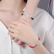 Load image into Gallery viewer, 2pcs / Set Magnet Attracts Pendant Couple Bracelet Heartbreak Charm Lucky Red Rope Bracelets Infinite Love Rope Bracelet Set Adjustable Relationship Matching Bracelet For Boyfriend Girlfriend Valentine's Day