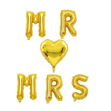 Load image into Gallery viewer, 2pcs/lot Good Quality 36inch Round White and black Print Mr&Mrs Latex Balloons For Happy Wedding And Valentine's Day