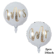 Load image into Gallery viewer, 2pcs/lot Good Quality 36inch Round White and black Print Mr&Mrs Latex Balloons For Happy Wedding And Valentine's Day