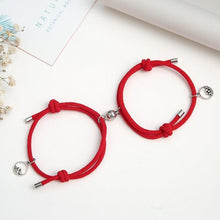 Load image into Gallery viewer, 2PCS/Set Alloy Couple Magnetic Attraction Ball Creative Bracelet Stainless Steel Friendship Rope Mutual Attraction Bracelets Vows Of Eternal Love Jewelry Gifts For Boyfriend Girlfriend Best Friend