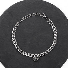 Load image into Gallery viewer, 2Pcs/Set Heart Shaped Magnet Attraction Bracelet For Couples Stainless Steel Chain Mens Womens Charm Bracelets For Couples Set Chain Bracelet Heart Magnetic Bracelets For Men Women Promise Attraction Link For Boyfriend Girlfriend