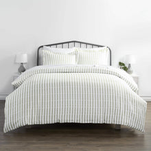 Load image into Gallery viewer, 3-Piece Set: Rugged Stripes Patterned Duvet Cover