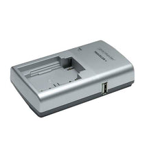 Load image into Gallery viewer, Traveler + Charger for most Canon Batteries