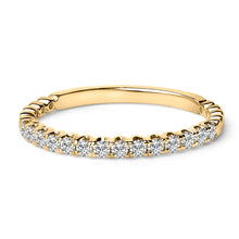 Load image into Gallery viewer, 14K White Gold 1/4 Cttw Round Diamond Prong Set Wedding Band