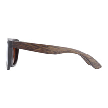 Load image into Gallery viewer, New Elegent Natural Wooden Sunglasses Polarized Men Handmade Bamboo Sunglasses for Women For Women and Men With UV400 Protection