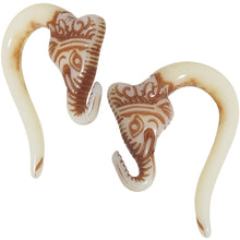 Load image into Gallery viewer, 2G Antique Cream Acrylic Lucky Elephant Hanger Plug Set