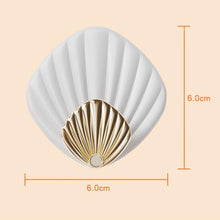 Load image into Gallery viewer, 4pcs Creative Shell Shape Wall Hanging Hook Punch-free Strong Adhesive Hook Bathroom Kitchen Wall-mounted Seamless Sticky Hook Shell Hook Non-Punching Strong Adhesive Adhesive Hook Bearing Door Behind Wall Bathroom Kitchen Key Holder