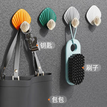 Load image into Gallery viewer, 4pcs Creative Shell Shape Wall Hanging Hook Punch-free Strong Adhesive Hook Bathroom Kitchen Wall-mounted Seamless Sticky Hook Shell Hook Non-Punching Strong Adhesive Adhesive Hook Bearing Door Behind Wall Bathroom Kitchen Key Holder
