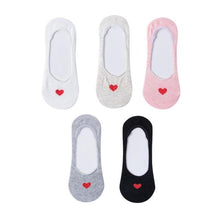 Load image into Gallery viewer, 5 Pairs 3D Cartoon Harajuku Cat Cute Heart Invisible Cotton Socks Casual Boat Socks Funny Girl Ankle Sock Set for Women