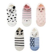 Load image into Gallery viewer, 5 Pairs 3D Cartoon Harajuku Cat Cute Heart Invisible Cotton Socks Casual Boat Socks Funny Girl Ankle Sock Set for Women