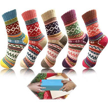 Load image into Gallery viewer, 5-Pairs: Women's Winter Socks