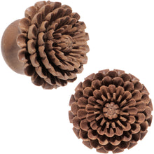 Load image into Gallery viewer, 3/4 Organic Sabo Wood Chrysanthemum Single Flare Plug Set
