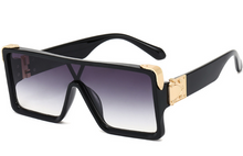 Load image into Gallery viewer, New Design New Stylish New Classic New Black & White Square Shape Sunglasses For Women New Fashionable Branded & Oversized Sun Glasses For Men New Luxury Shades Sunglasses For Men & Women