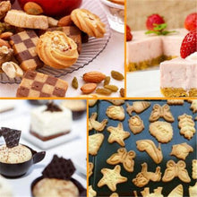 Load image into Gallery viewer, 5Pcs/Set Heart Shape Cookie Cutter Mold New Year Decoration Cake Biscuit Baking Tools Christmas Cookie Moulds Kitchen Tools Heart Shaped Cookie Cutters Stainless Steel Biscuit Pastry Cutters