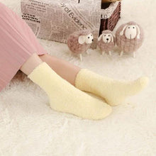 Load image into Gallery viewer, 6-Pairs: Women's Sinter Warm Socks