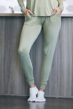 Load image into Gallery viewer, Women's Bamboo Lounge Set - Long Sleeve T-Shirt and Jogger Pants