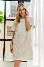 Load image into Gallery viewer, Applique Round Neck Short Sleeve Shift Dress – Timeless & Elegant Round Neck Shift Dress with Sophisticated Applique Detailing for Versatile Day-to-Night Wear