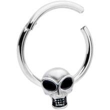 Load image into Gallery viewer, 16G 3/8 Halloween Toothy Skull Hinged Segment Ring