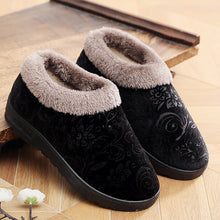 Load image into Gallery viewer, Home Slippers For Women Winter Warm Plush Cotton Home Slippers Women Non Slip Velvet Cotton Couple Soft Shoes Indoor Warm Fuzzy Plush Fleece Lining Bedroom Comfy Home Living Room Shoes