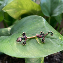 Load image into Gallery viewer, Pink Green Gem Gold Tone Lizard Double Mount Belly Ring