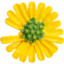 Load image into Gallery viewer, 16G 5/16 Yellow Daisy Flower Labret Monroe Tragus