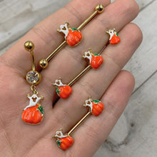 Load image into Gallery viewer, Clear Gem Gold Tone Haunted Pumpkin Halloween Dangle Belly Ring