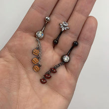 Load image into Gallery viewer, Clear Gem Black Spray Belly Ring