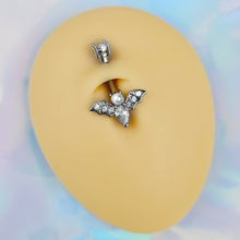 Load image into Gallery viewer, Clear Gem Vampire Bat Halloween Belly Ring