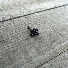 Load image into Gallery viewer, 20G 1/4 Purple Gem Black Skull Blossom Nose Bone